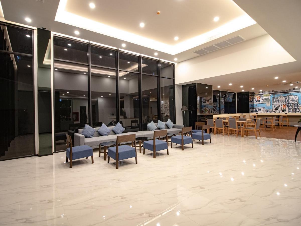 Fortune D Hotel Phitsanulok Exterior foto